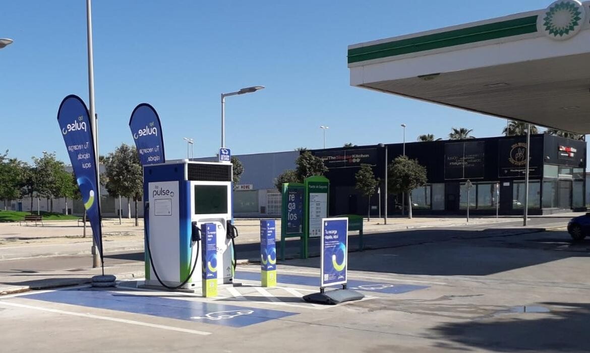 Images Iberdrola | bp pulse estación de recarga