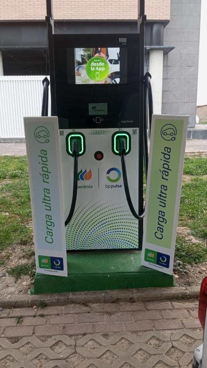 Images Iberdrola | bp pulse estación de recarga