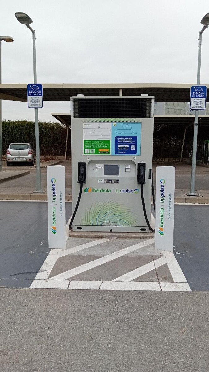 Images Iberdrola | bp pulse estación de recarga