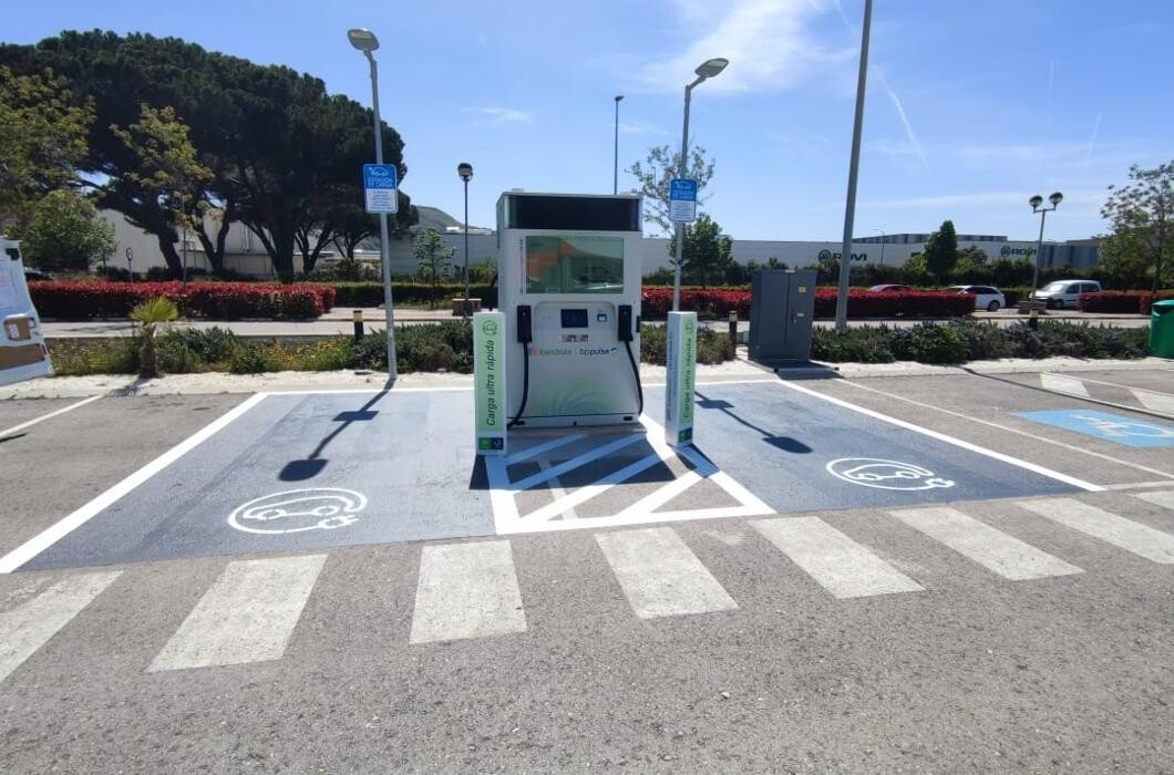 Images Iberdrola | bp pulse estación de recarga