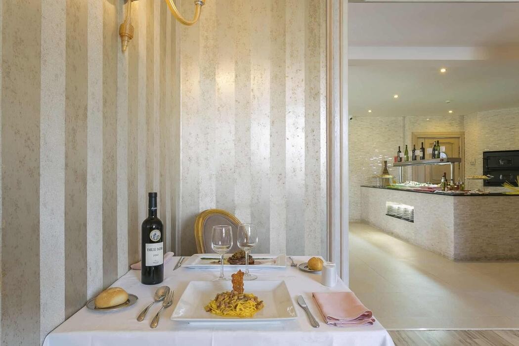 Images Grand Palladium Select Palace Ibiza - All Inclusive