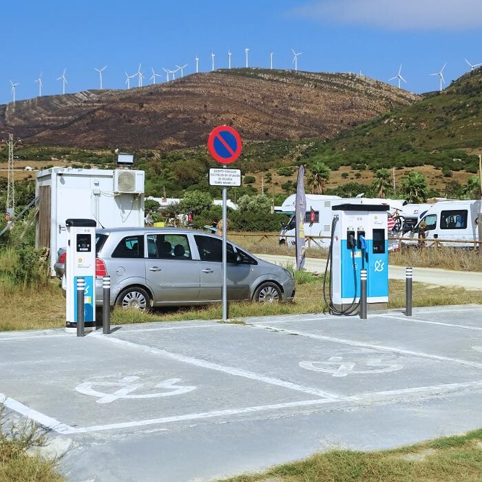Images ACCIONA Charging Station