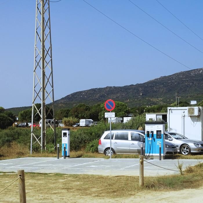 Images ACCIONA Charging Station