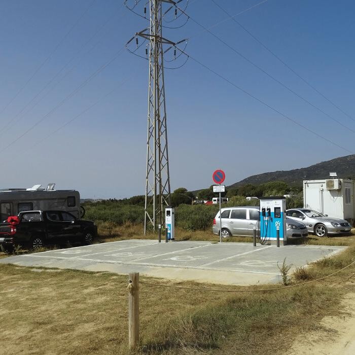 Images ACCIONA Charging Station