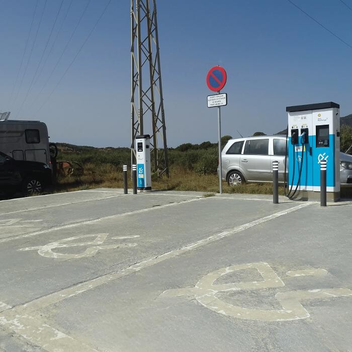 Images ACCIONA Charging Station