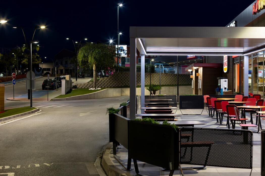 Images ACCIONA Charging Station