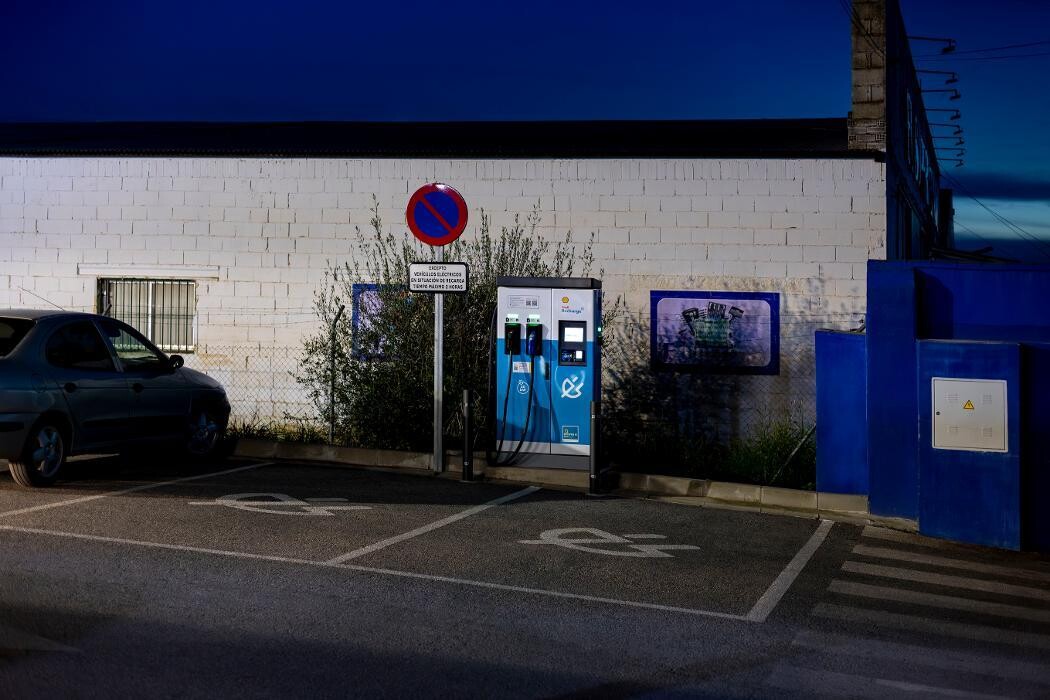 Images ACCIONA Charging Station