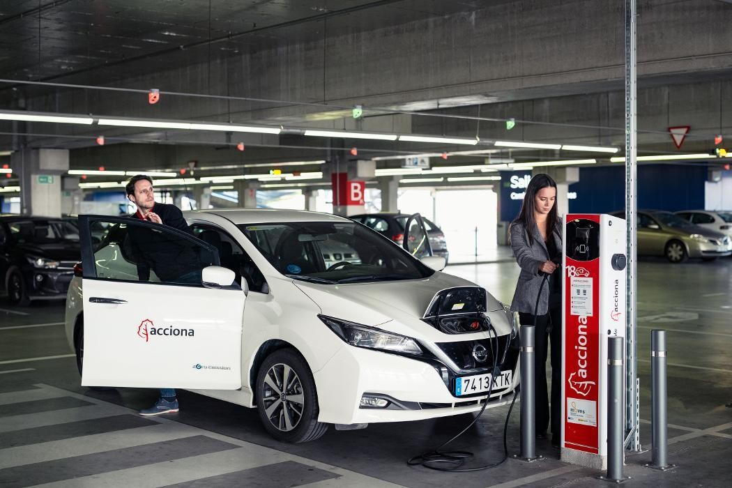 Images ACCIONA Charging Station