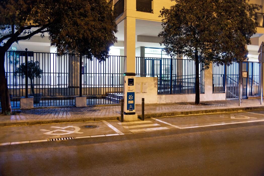 Images ACCIONA Charging Station