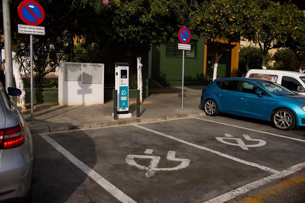 Images ACCIONA Charging Station