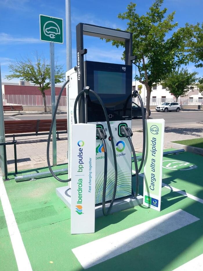 Images Iberdrola | bp pulse estación de recarga