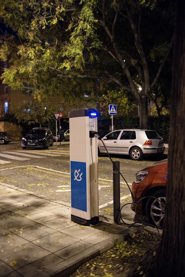 Images ACCIONA Charging Station