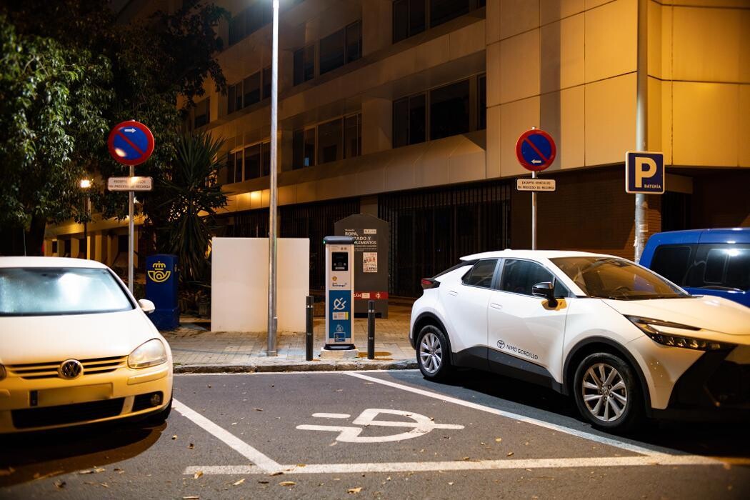 Images ACCIONA Charging Station