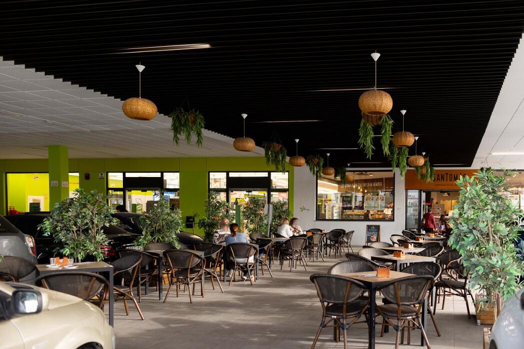 Images ACCIONA Charging Station