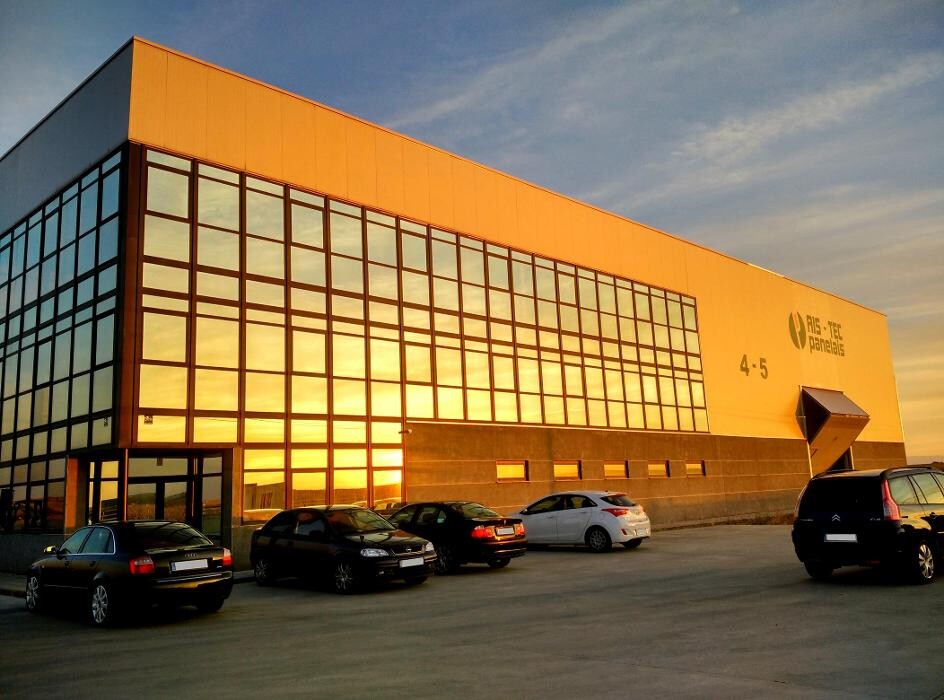 Images PANELAIS PRODUCCIONES S.A