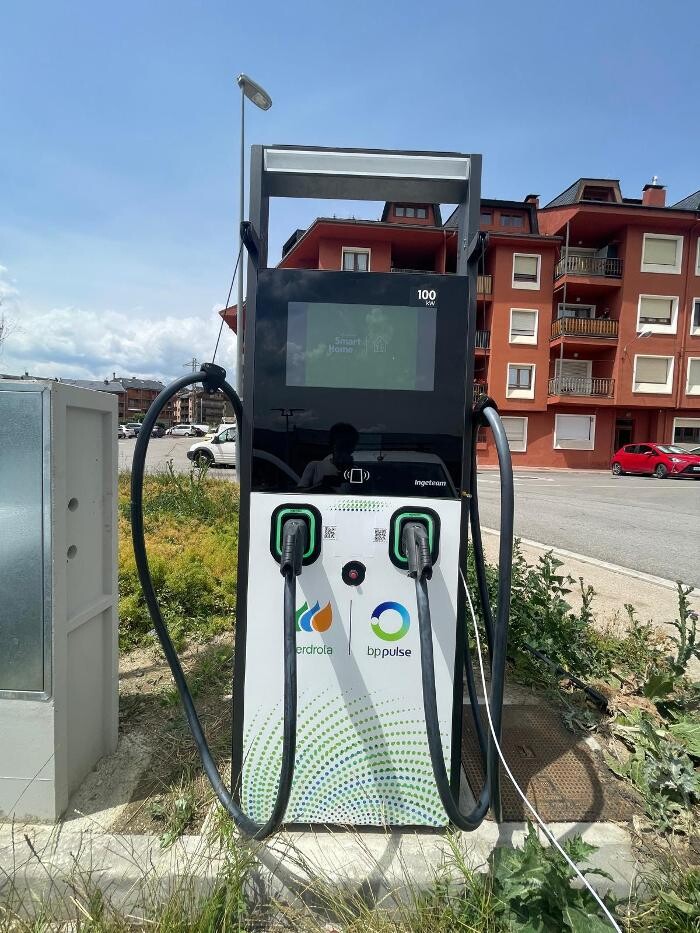 Images Iberdrola | bp pulse estación de recarga