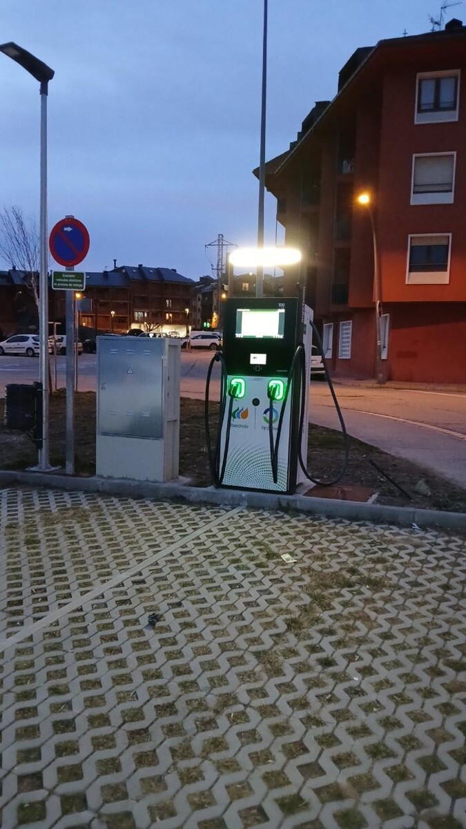 Images Iberdrola | bp pulse estación de recarga