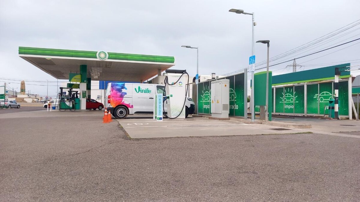 Images Iberdrola | bp pulse estación de recarga