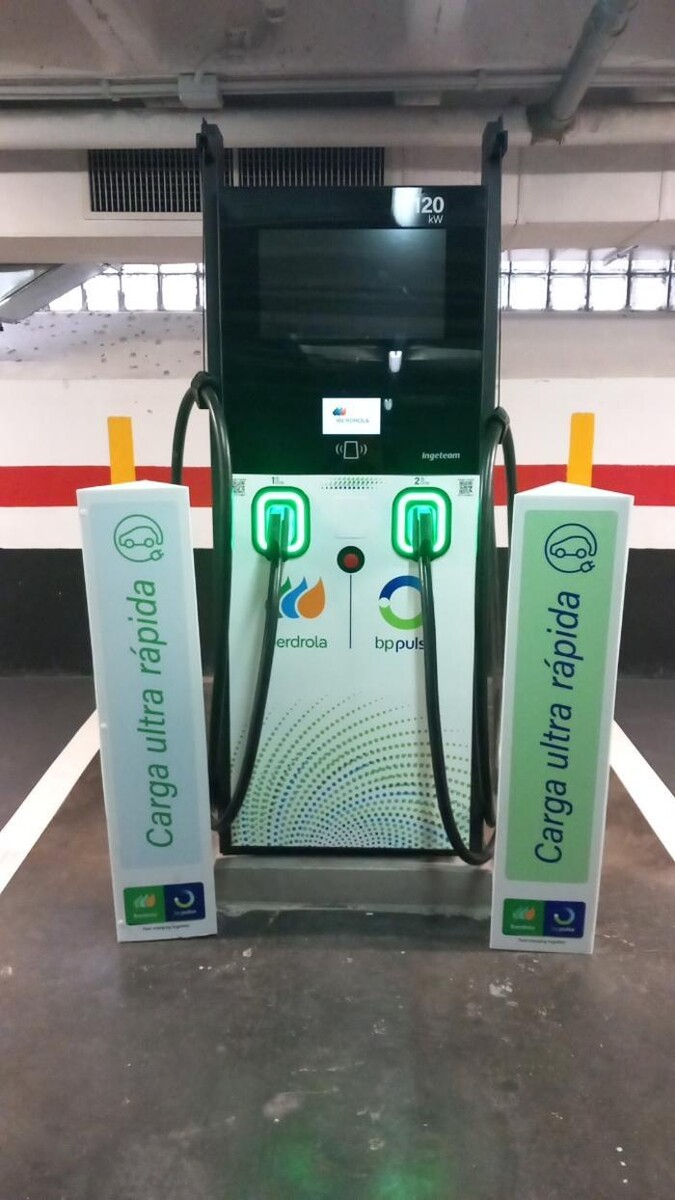Images Iberdrola | bp pulse estación de recarga