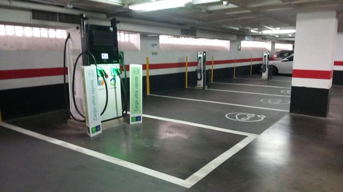 Images Iberdrola | bp pulse estación de recarga