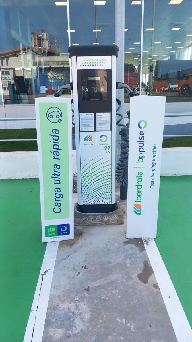 Images Iberdrola | bp pulse estación de recarga