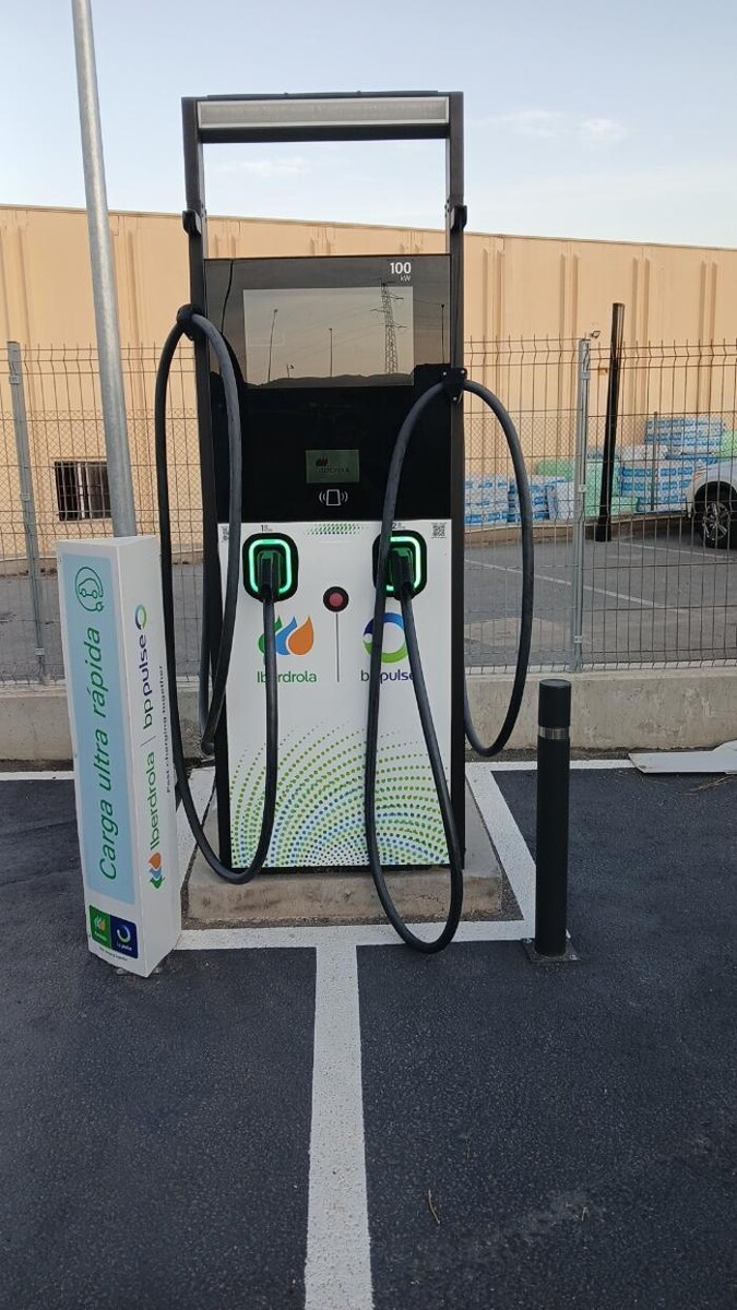 Images Iberdrola | bp pulse estación de recarga