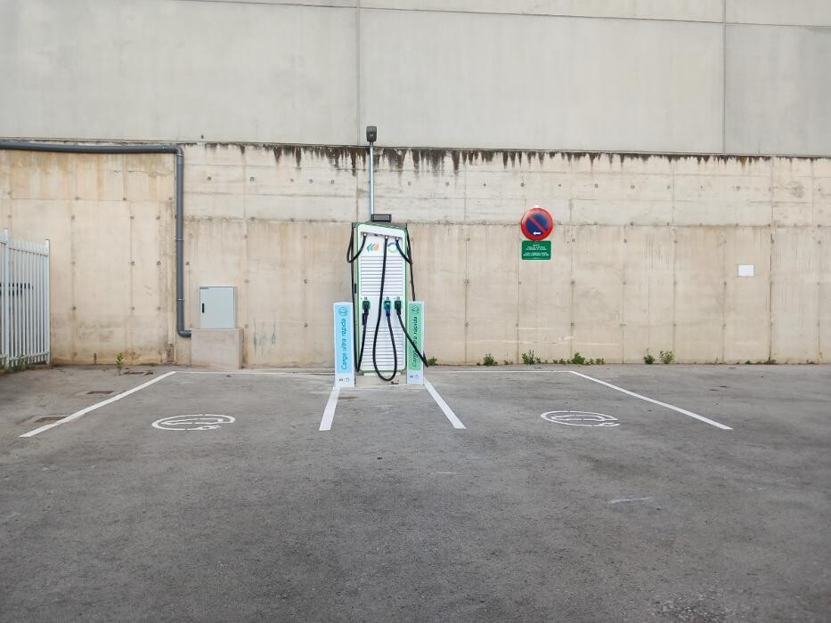 Images Iberdrola | bp pulse estación de recarga