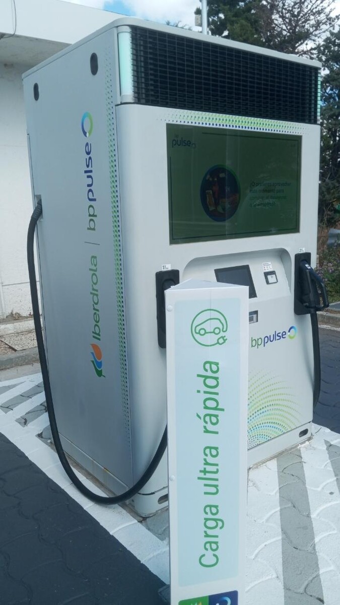 Images Iberdrola | bp pulse estación de recarga