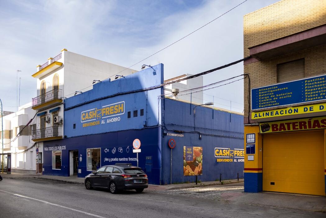 Images ACCIONA Charging Station