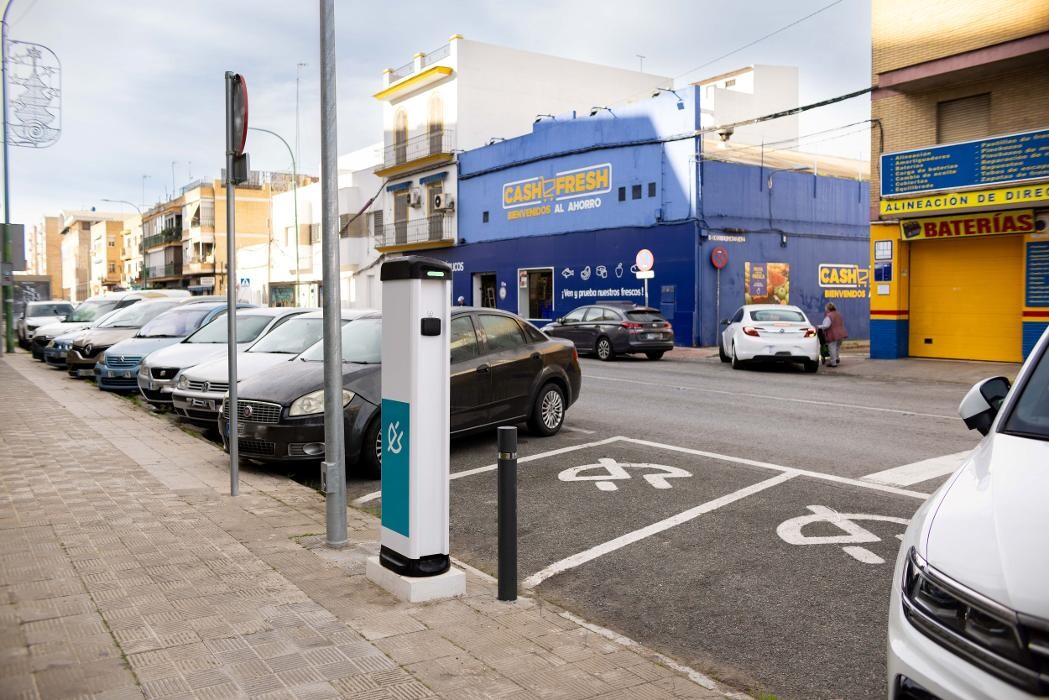 Images ACCIONA Charging Station