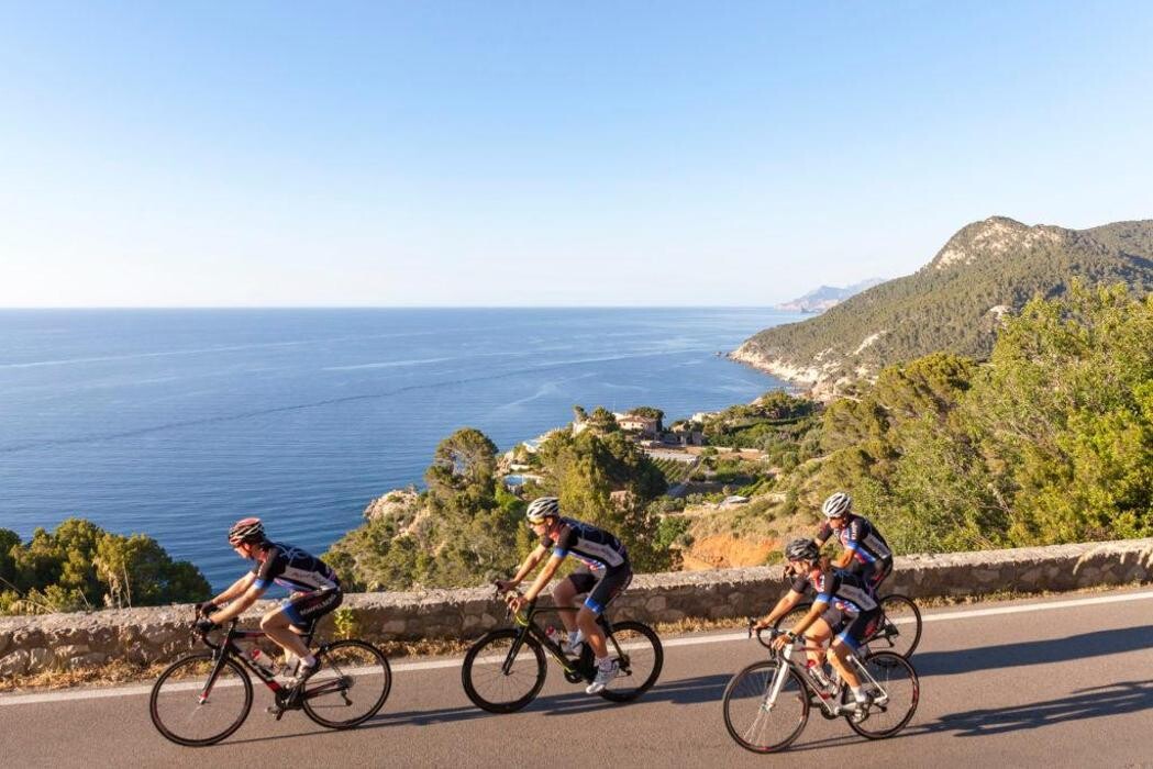 Images Bike Hire Hotel Rei del Mediterrani Palace | Rompelberg Cycling Holidays