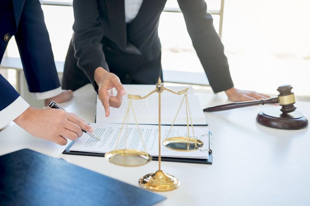 Images BAZAGA LEGAL