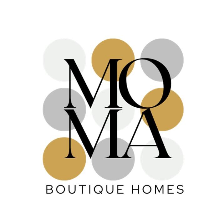 Moma Team Real Estate Logo