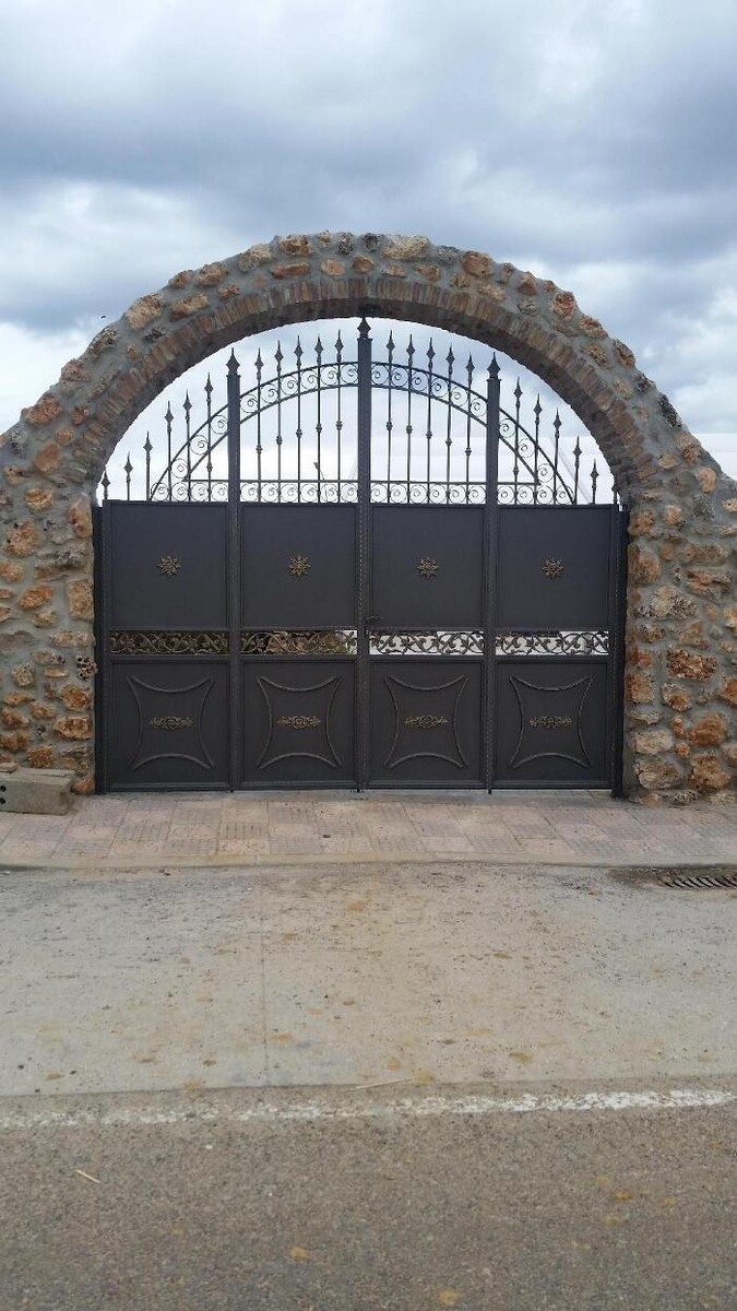 Images Forja Artística Tarilonte-Santos