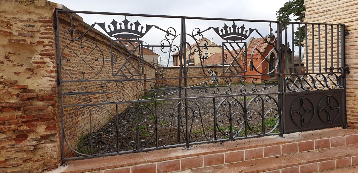 Images Forja Artística Tarilonte-Santos