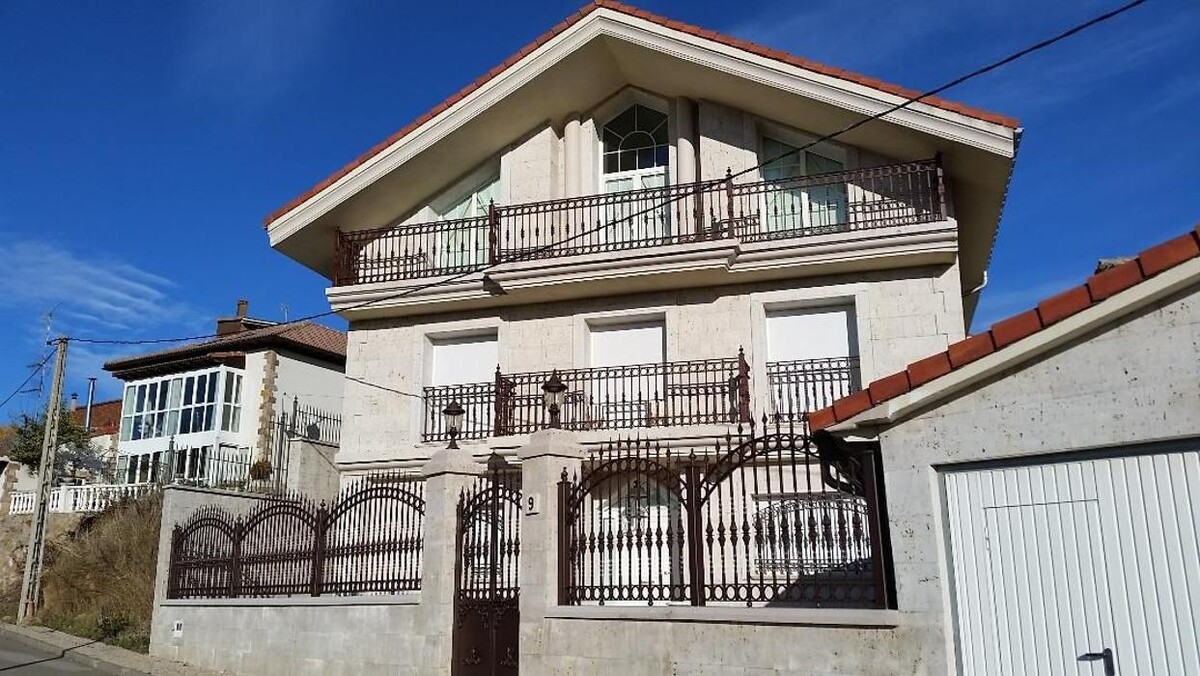 Images Forja Artística Tarilonte-Santos