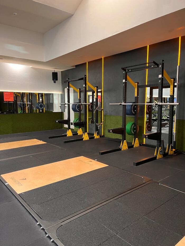 Images Gimnasio VivaGym Torrelavega