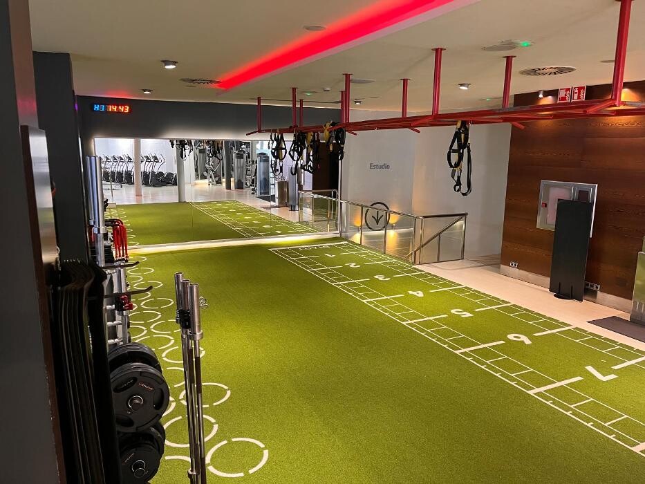 Images Gimnasio VivaGym Torrelavega