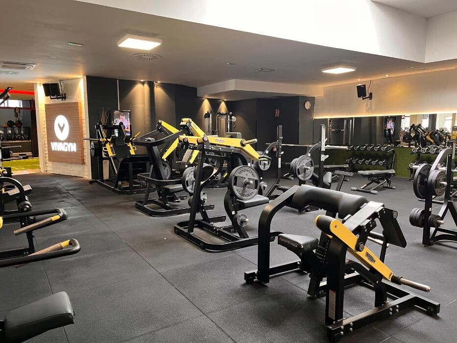 Images Gimnasio VivaGym Torrelavega