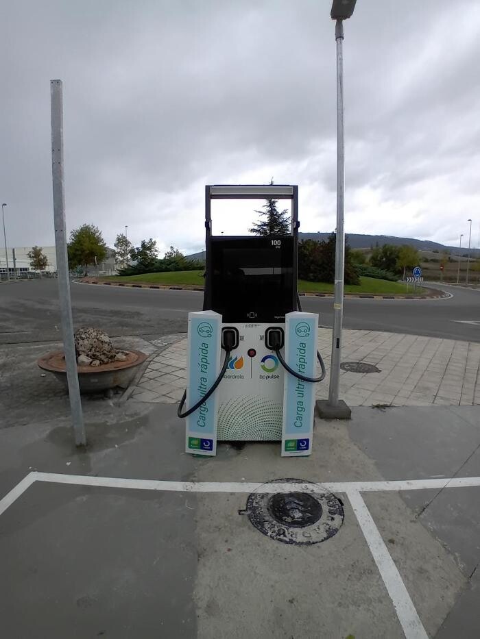 Images Iberdrola | bp pulse estación de recarga