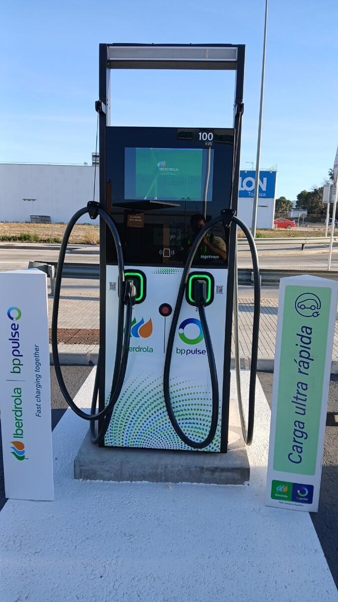 Images Iberdrola | bp pulse estación de recarga