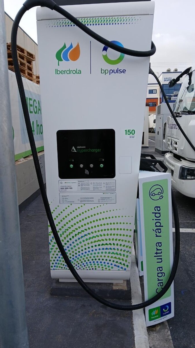 Images Iberdrola | bp pulse estación de recarga