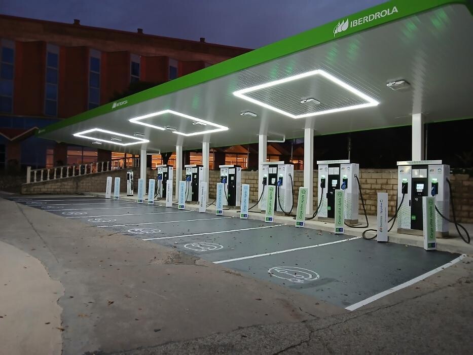 Images Iberdrola | bp pulse estación de recarga