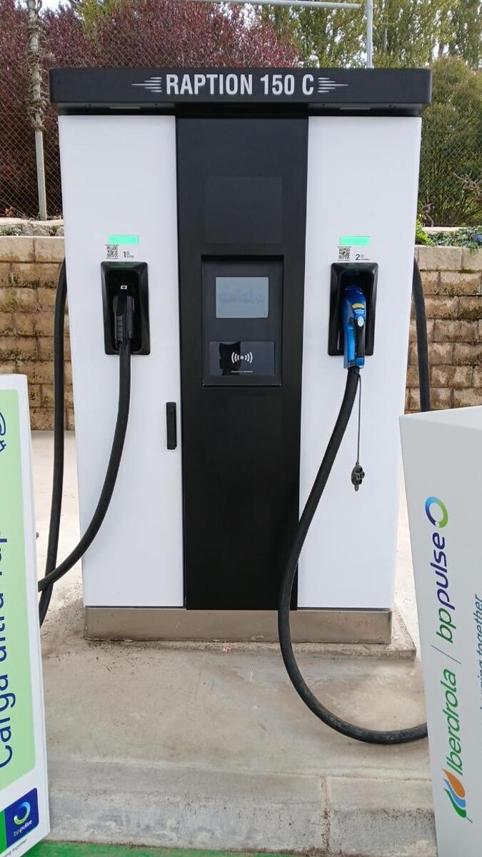 Images Iberdrola | bp pulse estación de recarga