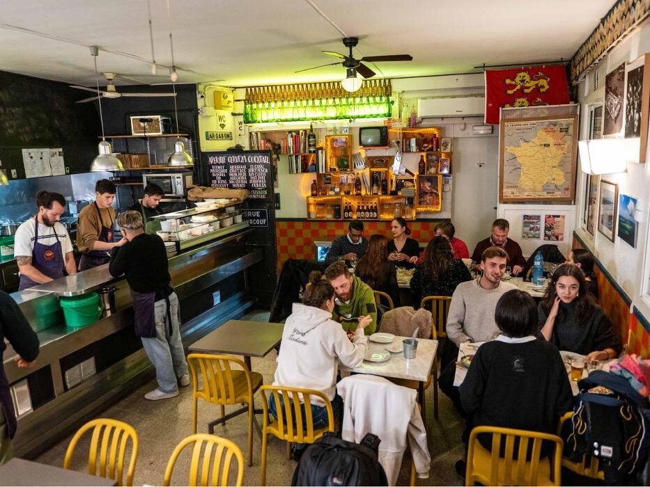 Images El Casal Café Bar - Tapas, Vinos y Ostras