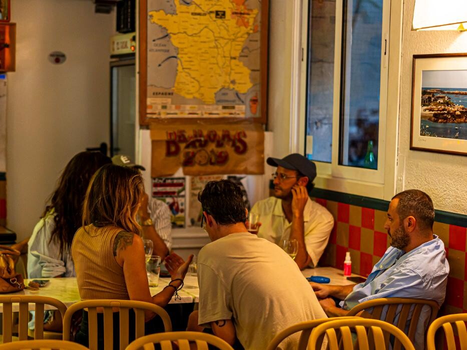 Images El Casal Café Bar - Tapas, Vinos y Ostras