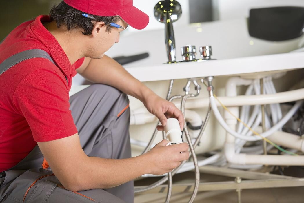 Images Reparaciones de fontanería y calefacción Julián lópez