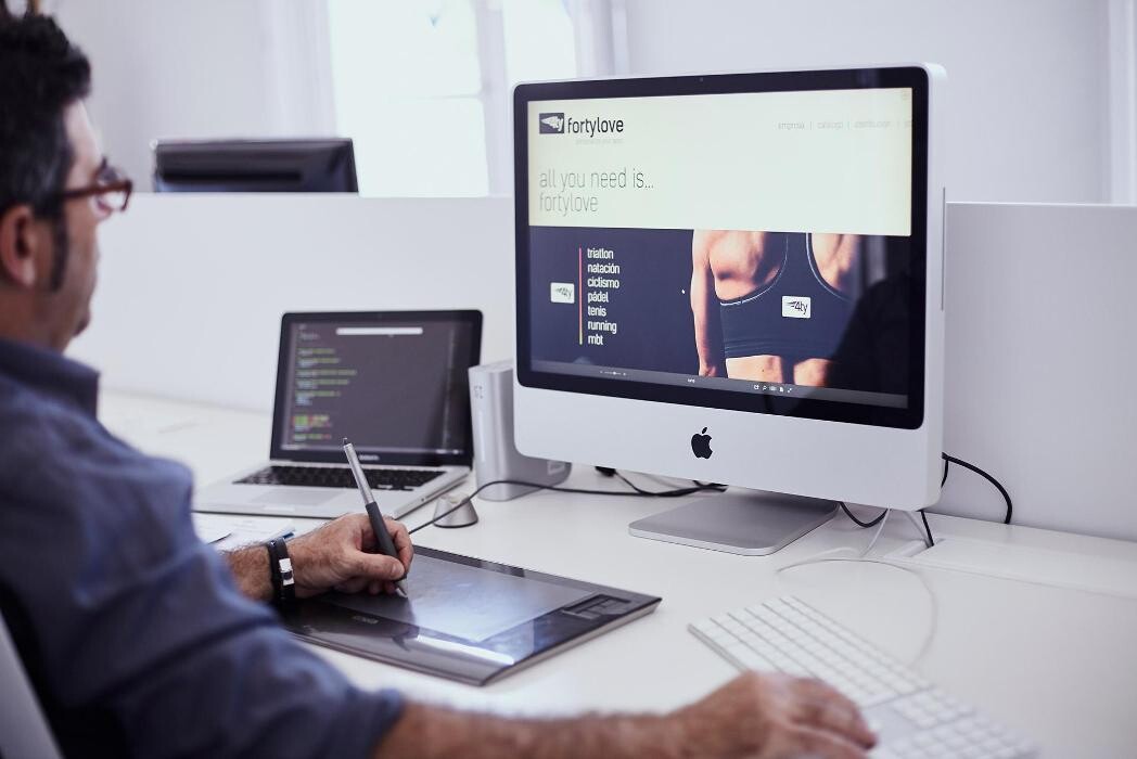 Images Estratexa - Estudio de Diseño Web - Especialistas en Wordpress y Diseño gráfico