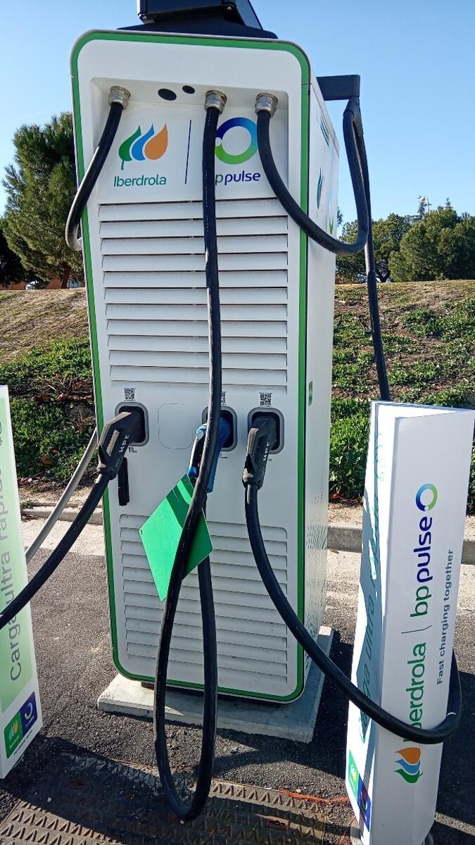 Images Iberdrola | bp pulse estación de recarga