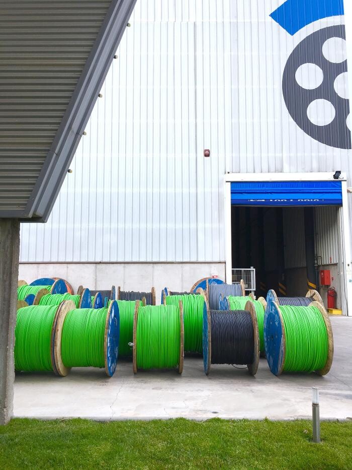 Images Top Cable central headquarters (Alcabe SA)